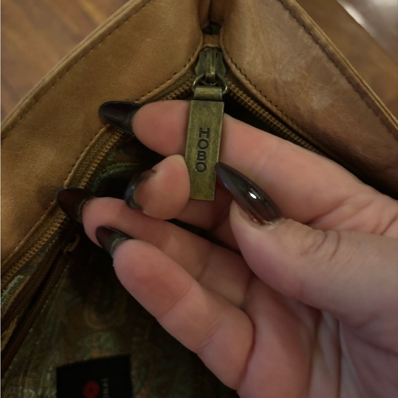 Hobo International Tan Leather Clutch - Picture 6 of 7